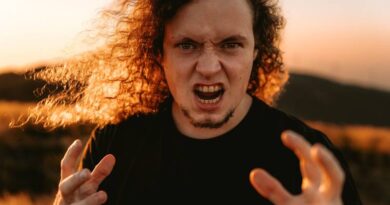 WOM Features – Freitanás Lança 1º Single A Solo: “Ninguém”